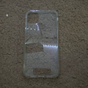 iPhone 11 clear case, got on Amazon used it a few times don’t want it anymore